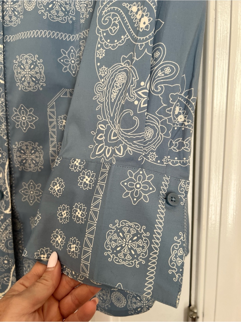 Coldwater Creek Slate Blue Paisley Button-Up Medium - Picture 5 of 9